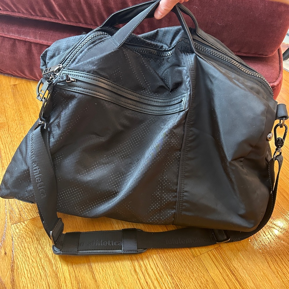 Lululemon convertible Duffle Backpack Gym School Bag